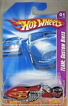 2008 Hot Wheels #149 Team: Custom Bikes 1/4 PIT CRUISER Red w/Black MC3 Spokes - £5.56 GBP