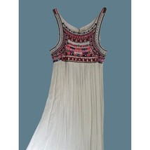 Yacamin Cotton White Embroidered Bohemian Flow-y dress Size Med - $39.59
