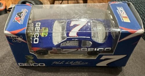 Mike Wallace 2007 Geico 1/64 Diecast Geico New - £19.06 GBP