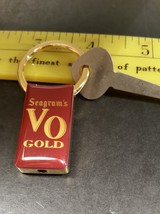 Vintage Seagram’s VO Gold Keyring Original Package Made in China - £4.74 GBP