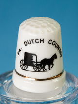 PA Dutch Country Amish Buggy Horse Drawn Carriage Souvenir Porcelain Thimble - £3.93 GBP