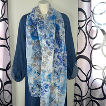Semi sheer blue floral scarf - £9.25 GBP
