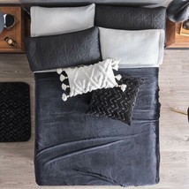 Black Solid Color Light Blanket Very Softy And Warm King Size - £32.38 GBP