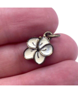 Vintage Flower Pendant Mini Charm White Hibiscus Hawaii Tropical Tiny 1/... - $15.66 CAD