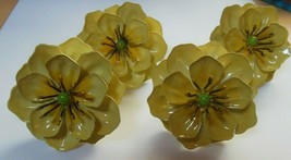 Vintage Country Tole Painted Yellow Enamel Metal Flower Napkin Ring Set of 4 - £38.63 GBP
