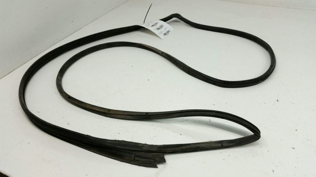 2007 Honda Accord On Door Seal Rubber Gasket Right Passenger Front 2005 ... - $49.79