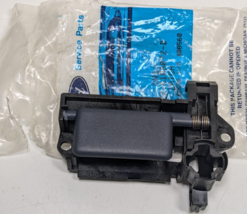 NOS NEW OEM Ford Mustang F4ZZ-6106072-D Glove Box Door Latch Assembly - €29,57 EUR