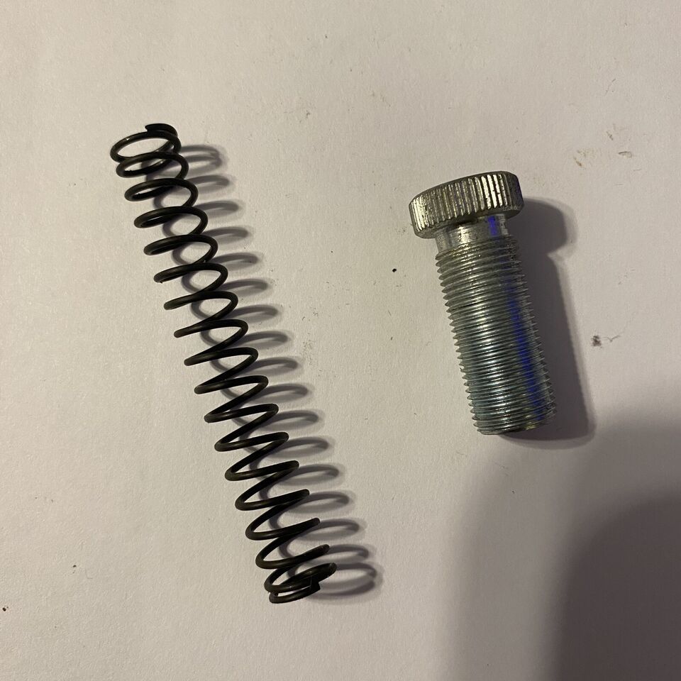 Primary image for Brother 920D Serger Sewing Machine Replacement OEM Part Spring & Screw