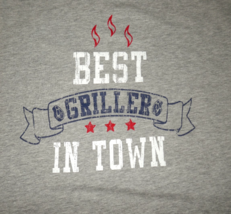 Best Griller In Town Americana Heather Grey Graphic T-Shirt Size XXXL - $9.79