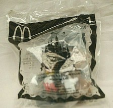 Walt Disney Park &amp; Resort Mickey Mouse #1 McDonald&#39;s Happy Meal Toy 2005 Sealed - £7.83 GBP