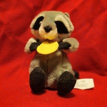 Meeks Raccoon Plush Vintage Disney Pocahontas 6&quot; Stuffed Animal Toy - £7.99 GBP
