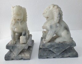 Pair of Chinese Foo Dogs Bookends -- Soapstone 7&quot; tall 3.5&quot; width 5.375&quot; length - £79.79 GBP