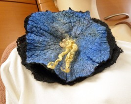 Felted Floral Brooch Unique Handmade Gift For Women - £26.06 GBP