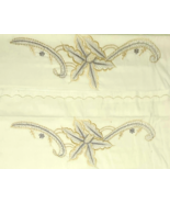 Vintage Embroidered Pillowcases – Floral Yellow Lavender Gold | Set of 2... - €12,83 EUR