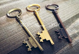 3 Skeleton Key Lot Skeleton Key Pendants Antiqued Copper Bronze Assorted Keys 3&quot; - £2.34 GBP