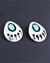 Smithsonian Navajo Bear Claw Silver Clip Earrings with Turquoise - £39.95 GBP