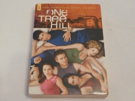 One Tree Hill - The Complete First Season DVD 2005 6-Disc Set Drama Not Rated - £16.09 GBP
