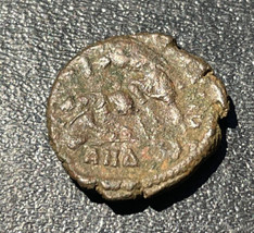 348-350 Ad Römische Imperial Constantius II AE Maiorina Antiochia Mint Münze - £27.68 GBP