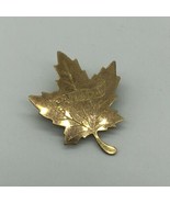 Vintage Gold Tone Maple Leaf Pin Brooch Jewelry Metal Etched Autumn Canada - £7.10 GBP