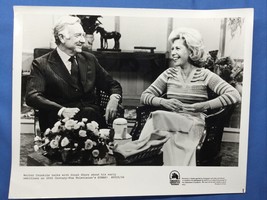 &quot;DINAH SHORE&quot; DINAH! SHOW - 8X10  PHOTO WALTER CRONKITE - $376.41 MXN