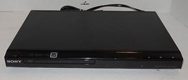 Sony Progressive Scan DVP-SR200P Black Slim CD &amp; DVD Player No Remote - $33.64