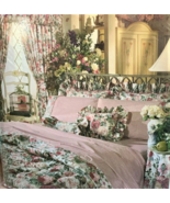 CROSCILL Rose Arbor Floral Pink Multi Ruffled 2-PC Decorative Pillows - £40.06 GBP