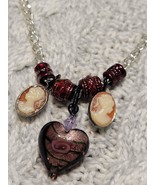&quot;Victoria Visits The Glass Shop&quot; construct choker.C.2024 - $342.71 MXN
