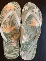 Hawaiian Birds of Paradise flip flops size 8 - £10.31 GBP