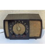 Rare! Zenith Model H723Z1 Antique Bakelite AM / FM Tube Radio From 1950’s - $133.64