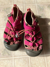Keen Kids Newport H2 Waterproof Hiking Sandals Pink Youth Size 1 EUC - £21.08 GBP