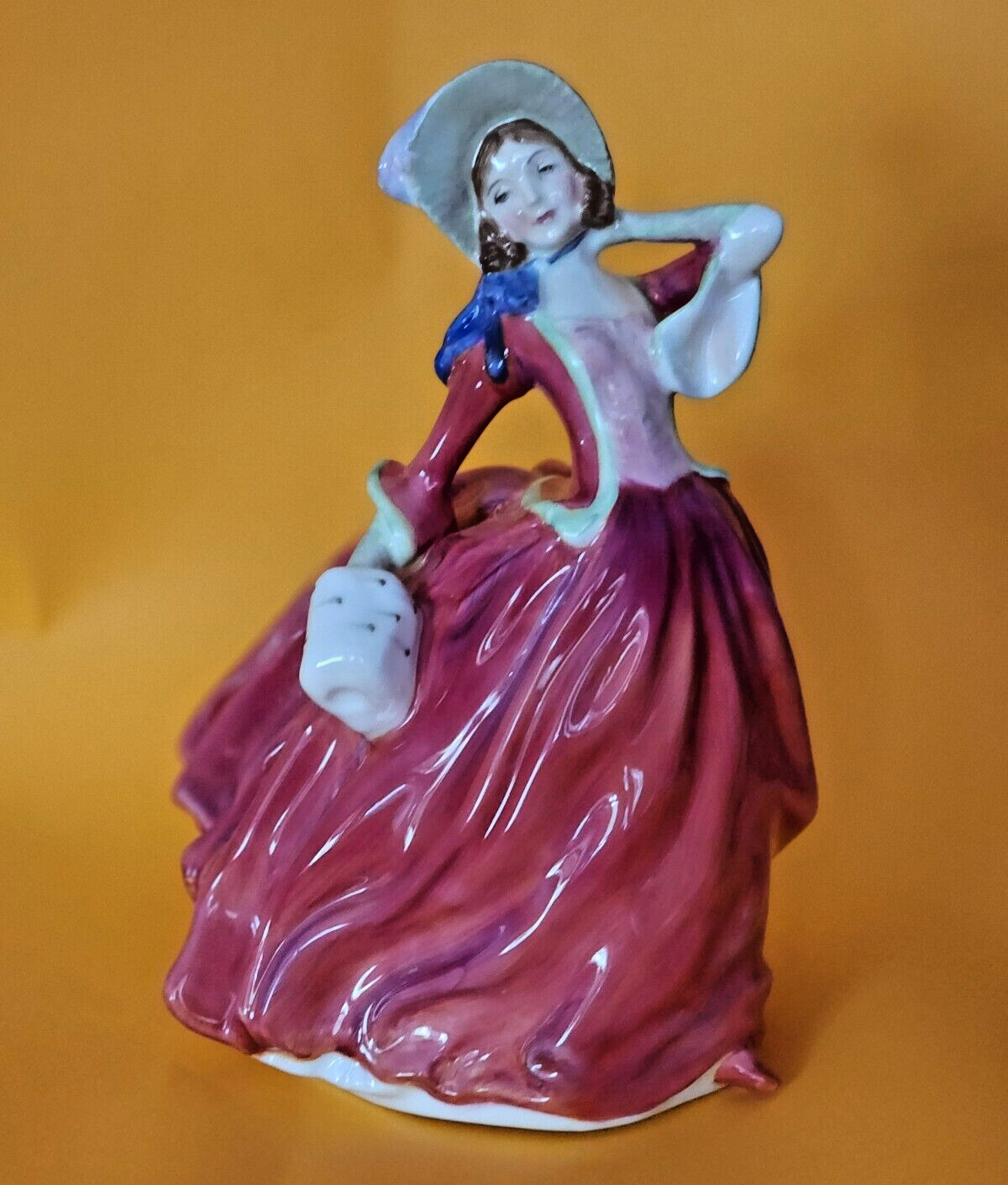 Royal Doulton Pretty Ladies Autumn Breezes Figurine - $74.42