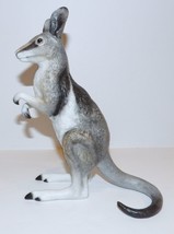 Lenox Smithsonian Bridled NAIL-TAILED Wallaby Endangered Baby Animals Figurine - £31.57 GBP