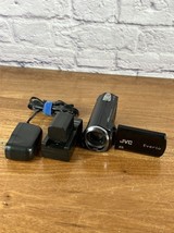 JVC Everio Digital Camcorder Model GZ-MS110BU w/2 Batteries &amp; Charger TE... - $1,069.76 MXN