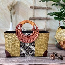 Handmade straw bag retro ethnic style rattan bag bamboo woven middle-aged lady w - £71.12 GBP
