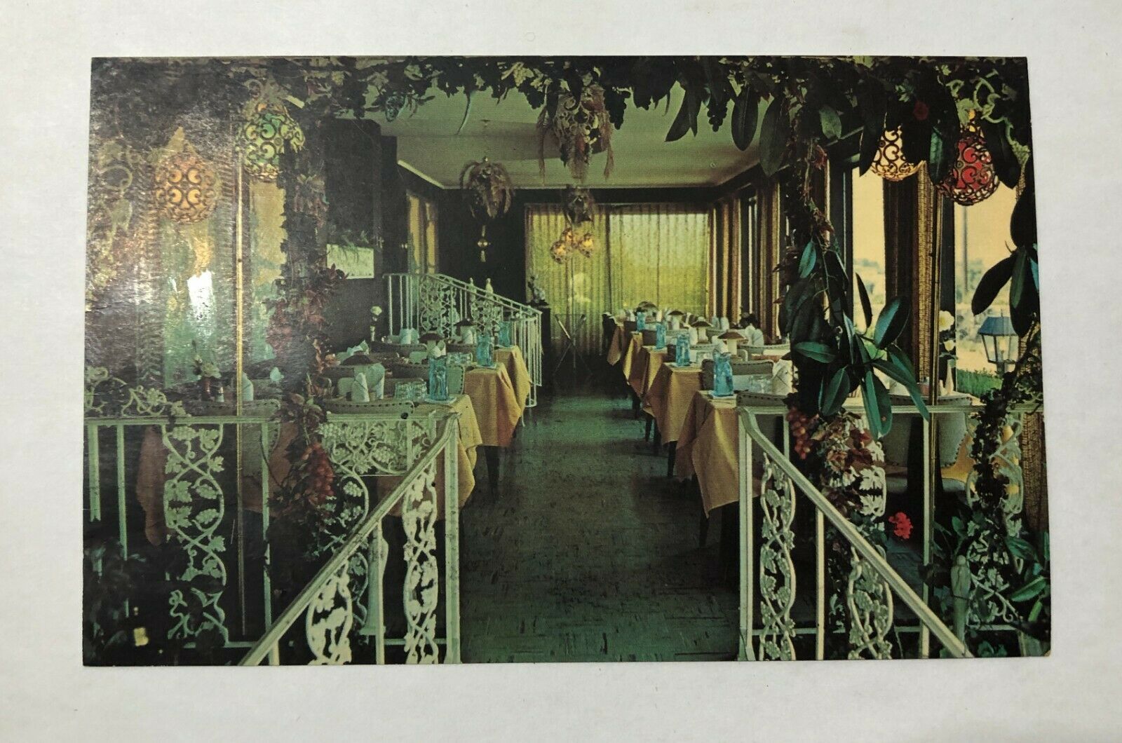 Country Gardens Restaurant Tupelo Mississippi - Unused 1950s Vintage Postcard - $6.88