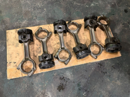 Set of 6 DETROIT DD15 ENGINE CONNECTING ROD &amp; PISTON  P/N:  R A472 00 OEM - £735.22 GBP