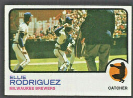 Milwaukee Brewers Ellie Rodriguez 1973 Topps Baseball Card #45 ! - £0.39 GBP