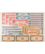 Gran Bretaña Fuerzas Armadas Especial Vale Lot. 23 Notas - $3,836.00 MXN