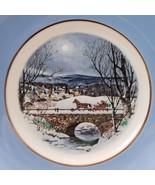 Avon Wedgwood 1979 Dashing Through The Snow 8.75&quot; Porcelain Plate Series - £12.01 GBP