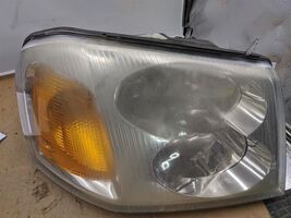 Passenger Right Headlight Fits 02-09 ENVOY 296314 - $488.54 MXN