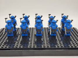 Star Wars Mandalorian Resistance x10 Minifigures Set - $7.99+