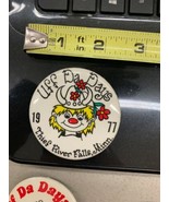 Vintage Pin 2.25&quot; PINBACK BUTTON Thief River Falls MN Uff Da Days Ole Le... - $280.61 MXN