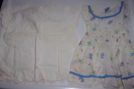 Vtg White Play Doll Dress With Blue Accents, White &amp; Blue Floral Play Do... - $5.46 CAD