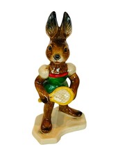 Goebel Hummel Brown Bunny Rabbit Figurine Tennis Anthropomorphic 33105-12 signed - £39.65 GBP