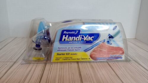 Primary image for NEW REYNOLDS' HANDI-VAC HAND HELD VACUUM SEALER STARTER KIT {AM}