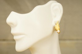 Vintage Jewelry 1/20 12KT Gold Filled Screwback Leaf Pearl Gemstone Earr... - $24.74