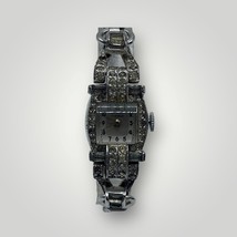 Ornate White Jeweled Geneva 17J Ladies Mechanical Bracelet Watch - £38.63 GBP