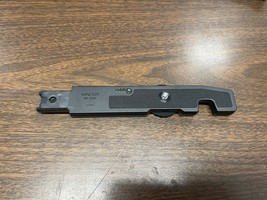 Minolta BR-1000 Bracket for Control Grip CG-1000 Battery Pack V14 - $19.50