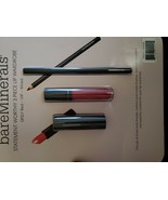 bareMinerals Lip Trio SRSLY RED Luxe Lipstick Set - NEW - $477.12 MXN