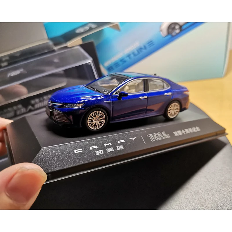 3 scale gac toa camry alloy car model double engine 10th anniversary edition collection thumb200